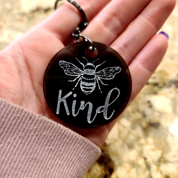 "Be Kind" Custom Keychain - Picture 2 of 2